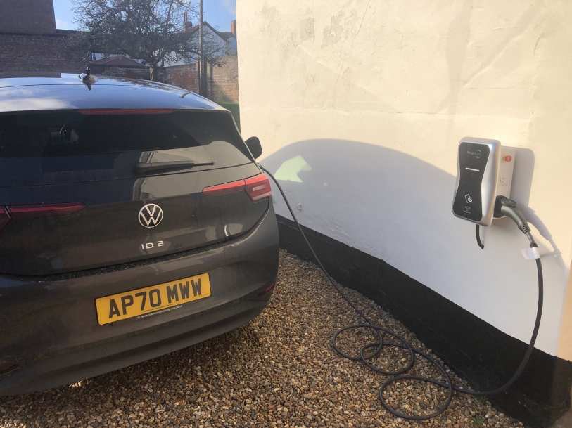 New electric company car for PWE