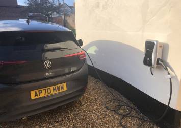New electric company car for PWE